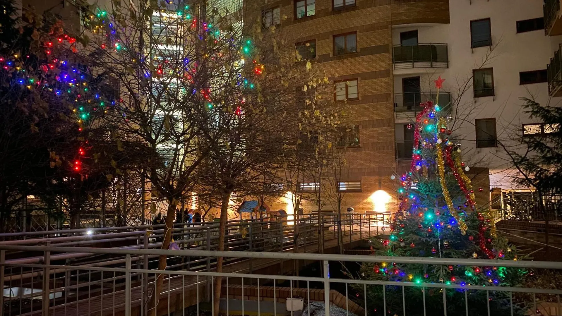Komfortowy Apartament Na Florianskiej, Park Praski, Dw Wilenski,W Odleglosci Spaceru Od Starego Miasta, Milo Widziec Gosci Ze Zwierzetami Варшава Польша